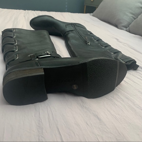 Leather Boots - Picture 11 of 14